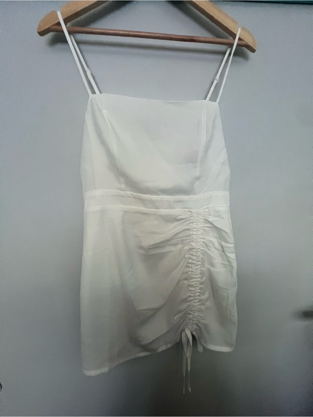 Superdown White Ruched Mini Dress NWT Adjustable Straps Size Medium